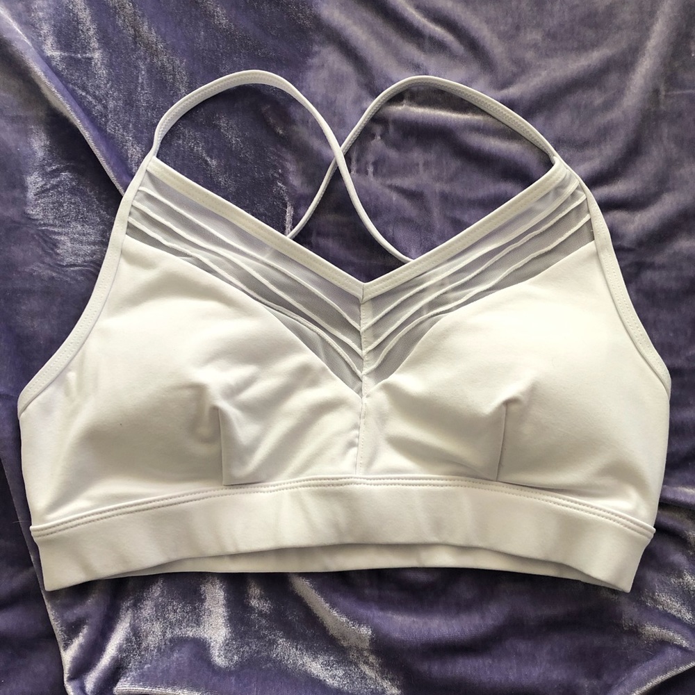 Brand new alo yoga bra top